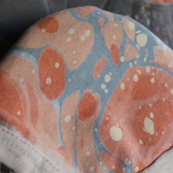 Niffich Hand Marbled Quilted Patchwork Cropped Crewneck Fleece Sweatshirt - Picture 5 of 17